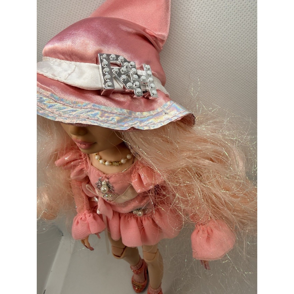 Rainbow High Costume Ball Bella Parker Dressed Articulated Posable Fashion Doll - Picture 3 of 15